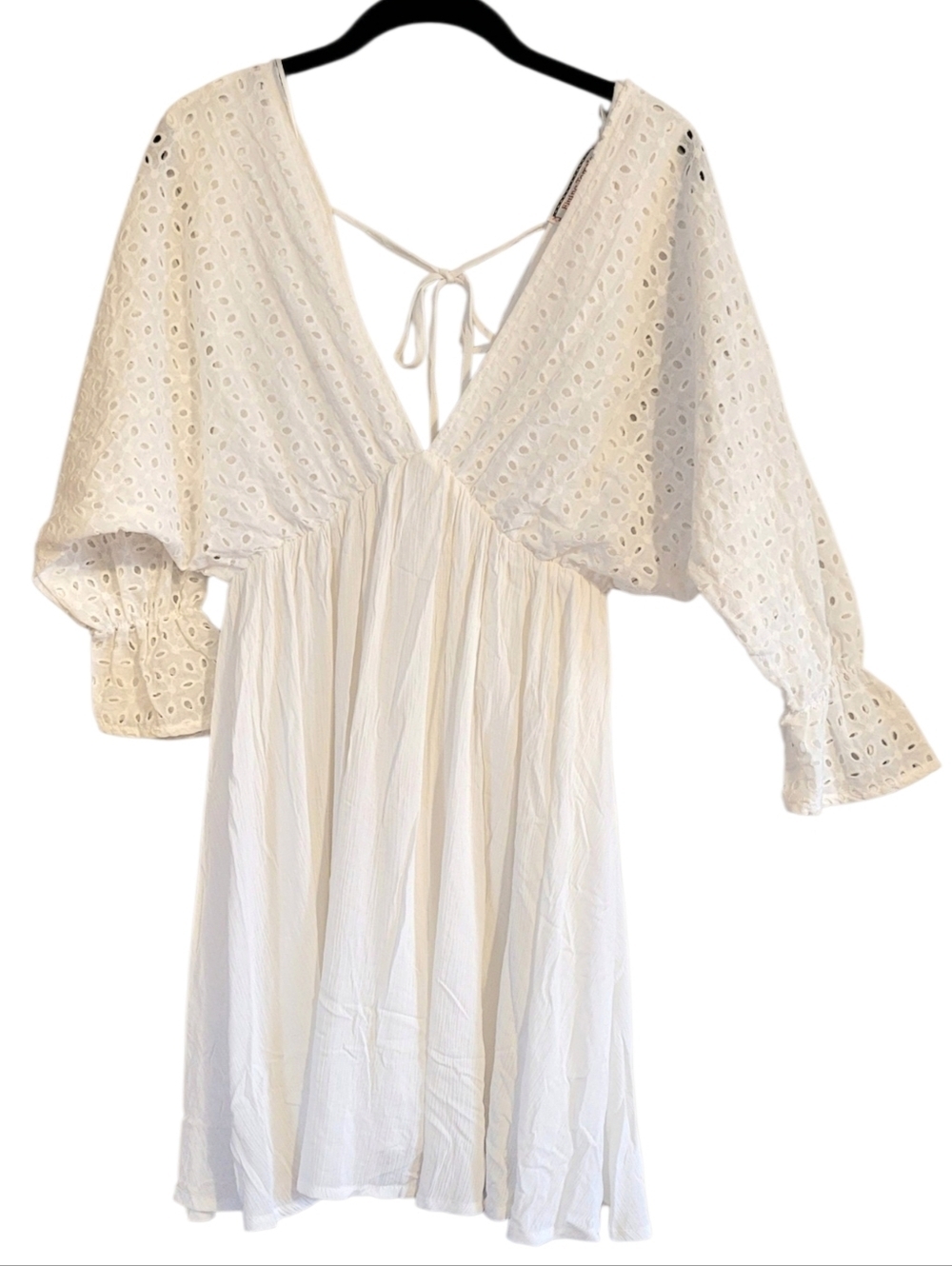 Flying Tomato White Eyelet Lace Dolman Sleeve Vneck Tie Back Flouncy Dress Wmn S
